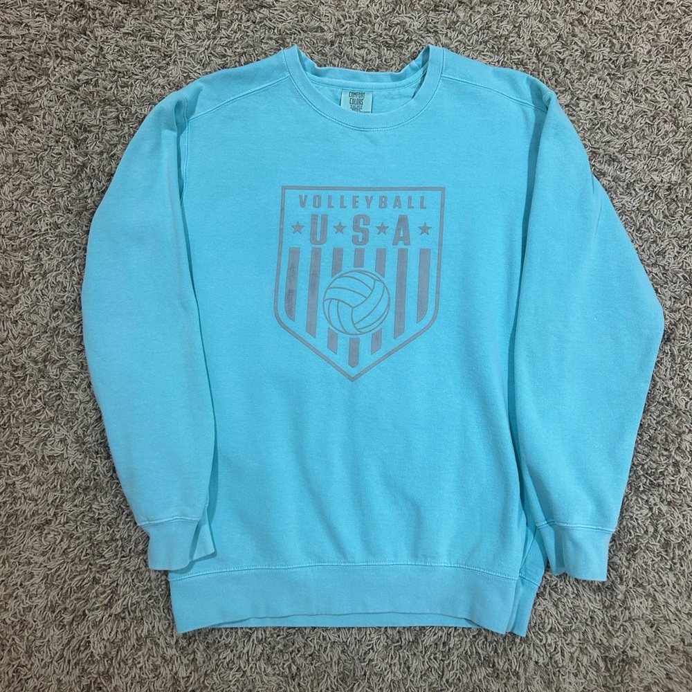 USA volleyball sweatshirt size small!